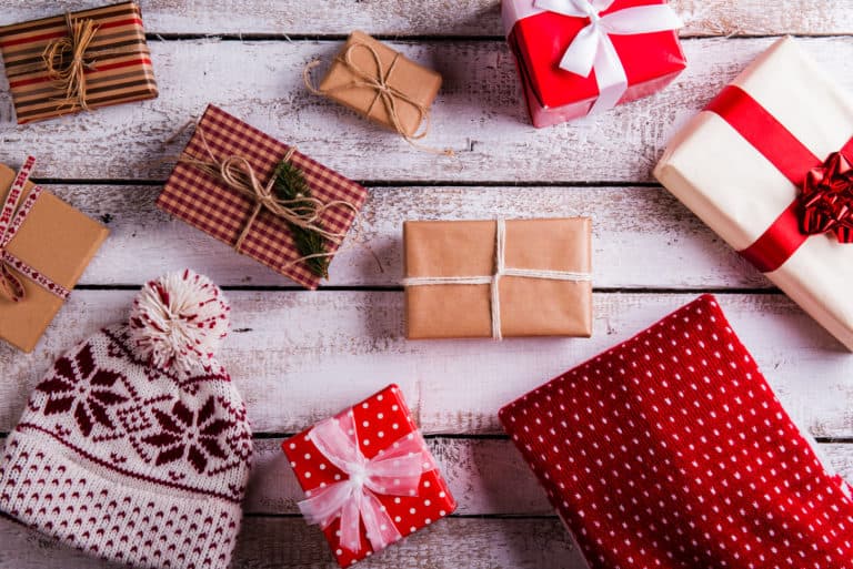 5 Christmas Massage Gift Ideas Approved By A Massage Therapist